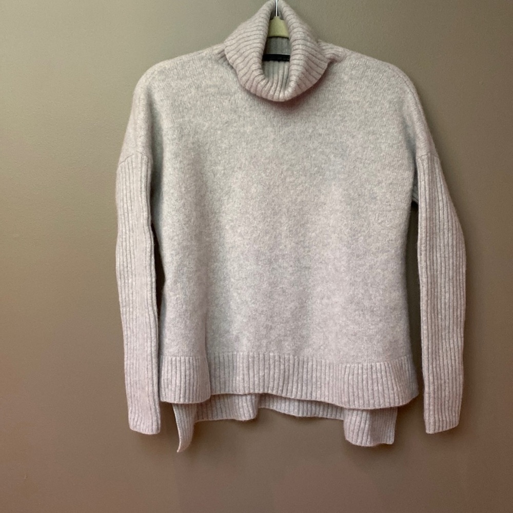 Saks Fifth Avenue, 100 % cashmere sweater. NO pilling.